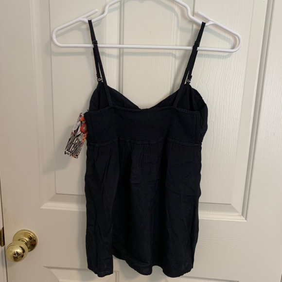 Volcom Spaghetti Strap Black Top Size Small - Picture 6 of 8